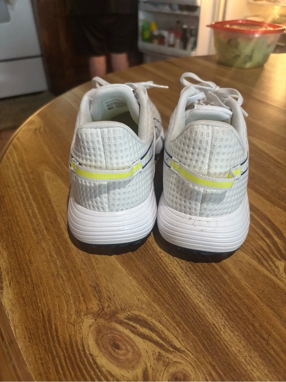 Reebok White Low-Top Shoe with Lime Green Insole